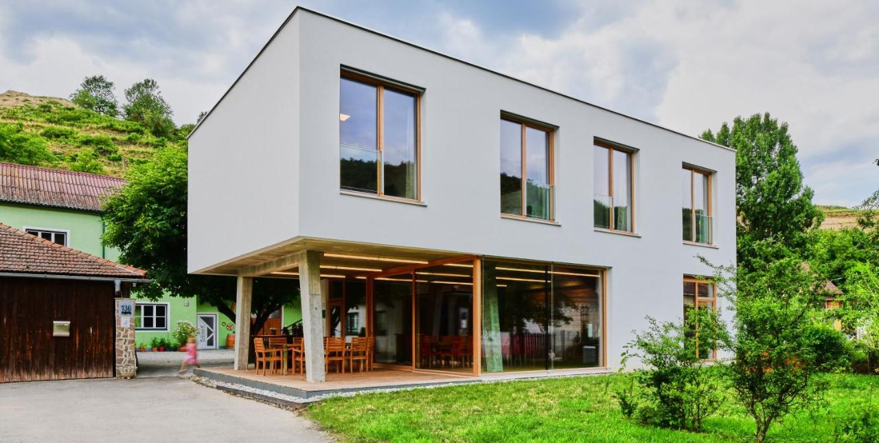 Ferienwohnung Am Weingut Eisenbock Strass  외부 사진