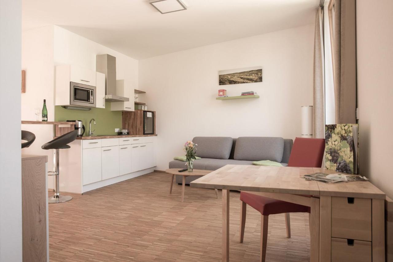 Ferienwohnung Am Weingut Eisenbock Strass  외부 사진